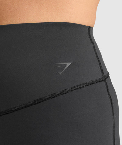 Elevate Short Leggings
