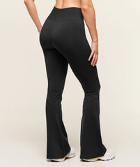 Everyday Seamless Flared Legging