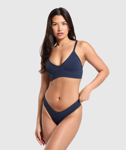 Seamless V Neck Bralette
