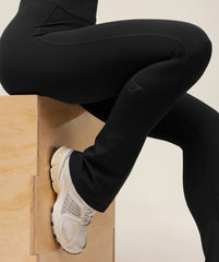 Lifting Dipped Waistband Flared Leggings
