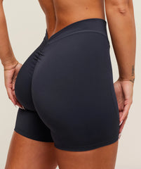 Lifting Dipped Waistband Short