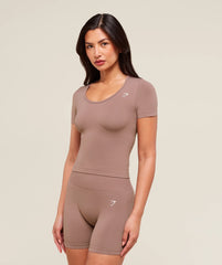 Everyday Seamless Tight Fit Crew Neck Tee