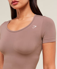 Everyday Seamless Tight Fit Crew Neck Tee