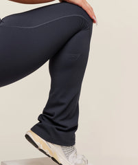 Lifting Dipped Waistband Flared Leggings
