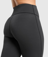 Elevate Short Leggings