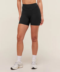 Lifting Dipped Waistband Short